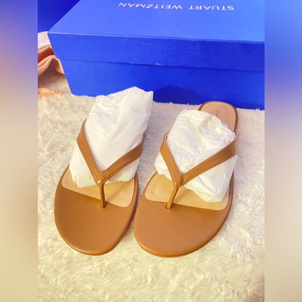 Genuine Leather Flip Flops - Stuart Weitzman Size 5.5